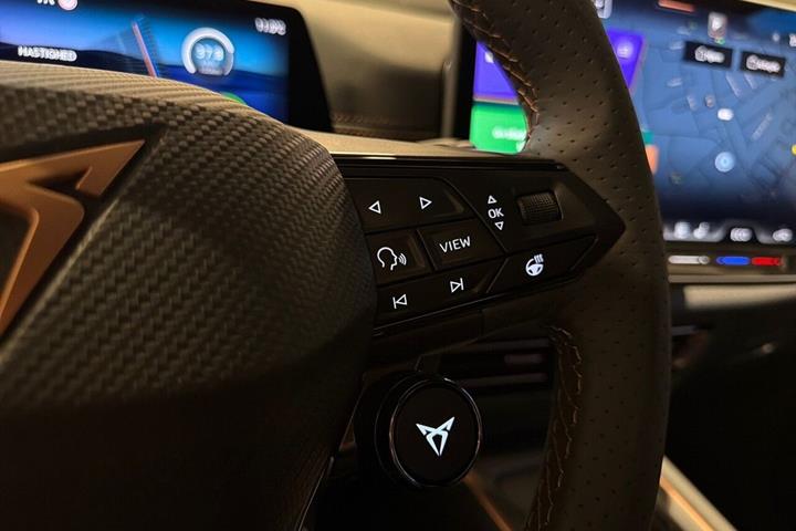 Grå Cupra Born fra 2026