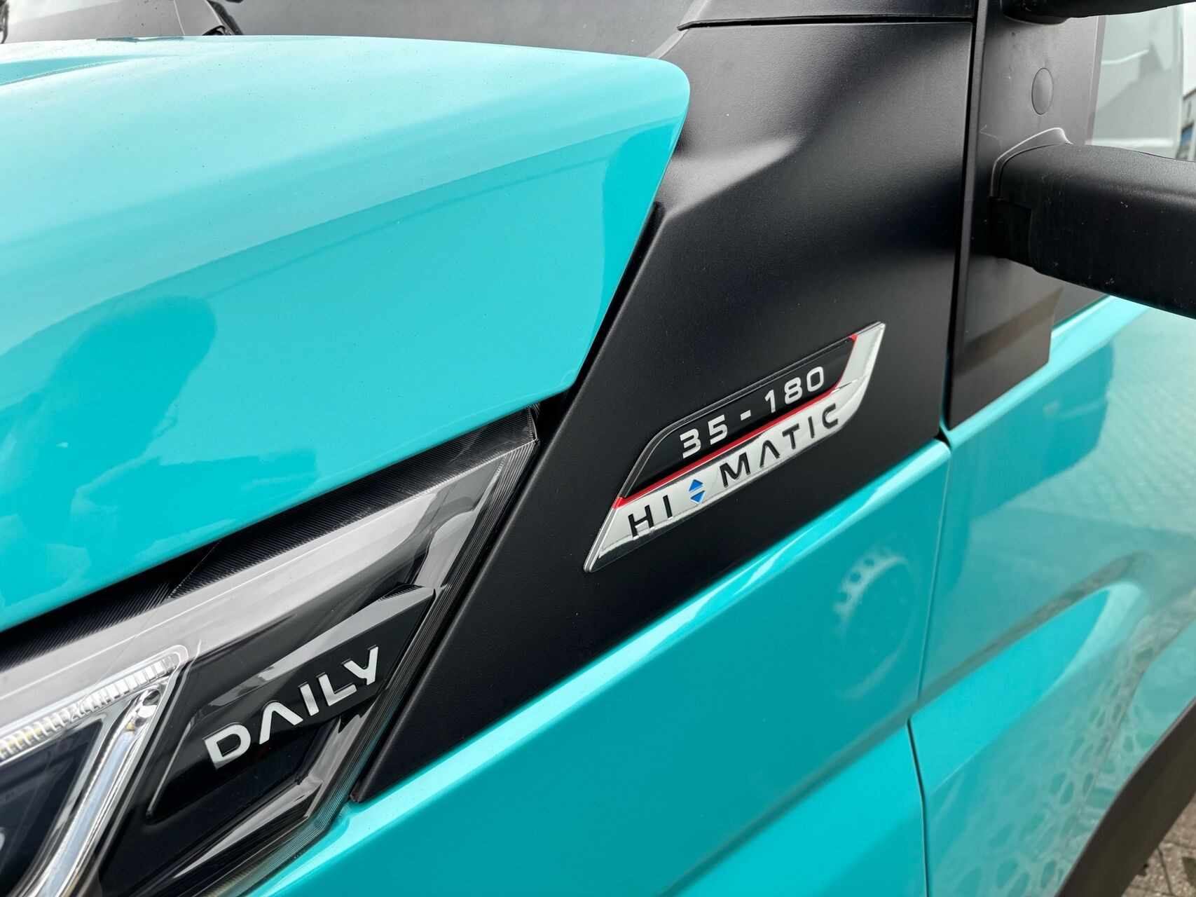 Blå Iveco Daily fra 2026