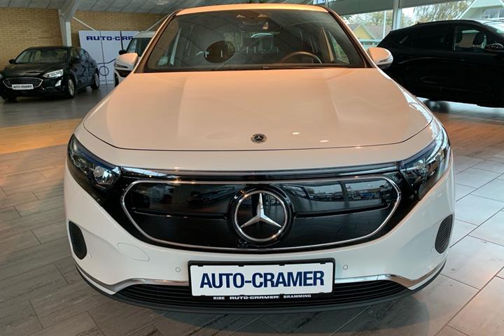 Hvid Mercedes EQA250+ fra 2023
