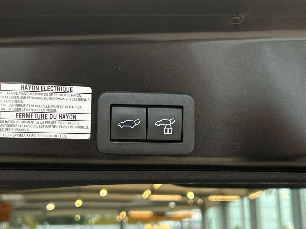 Sort Toyota Yaris Cross fra 2023