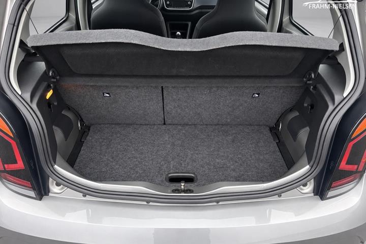 Sølv VW UP! fra 2019