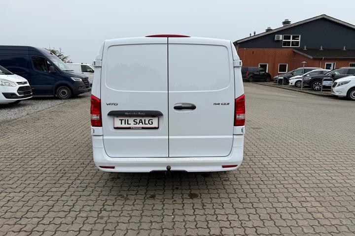 Hvid Mercedes Vito fra 2026