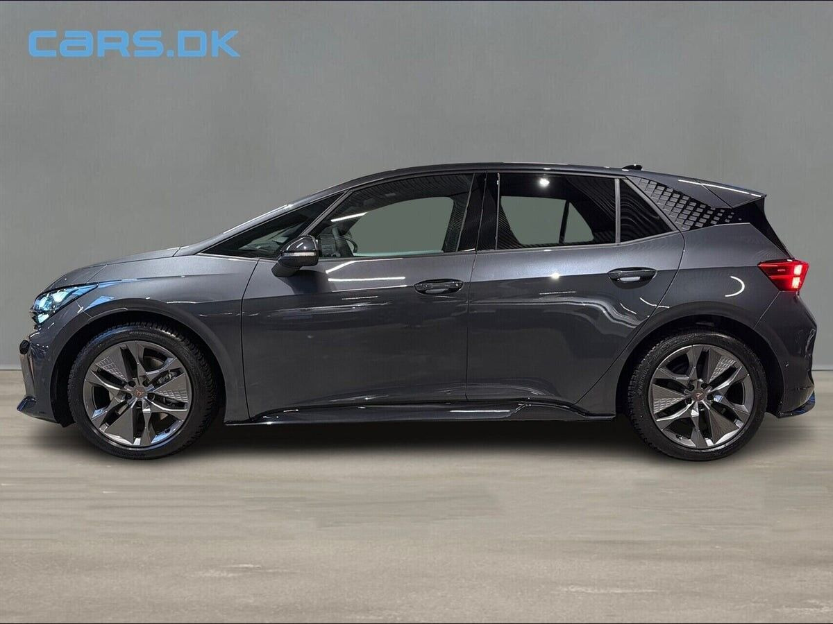 Grå Cupra Born fra 2026