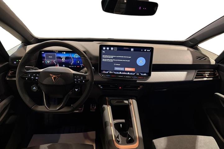 Grå Cupra Born fra 2026