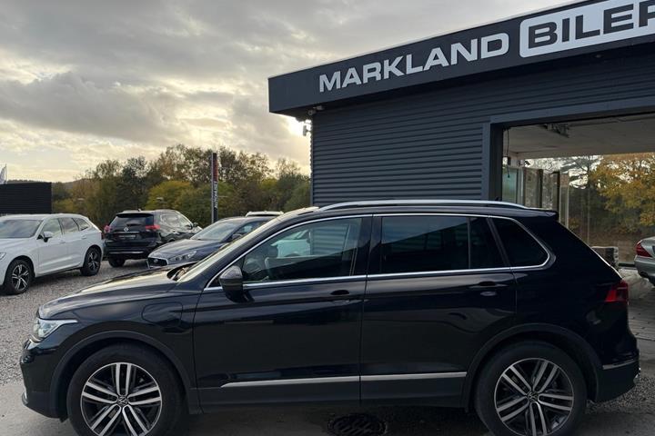 Sort VW Tiguan fra 2021