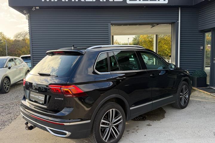 Sort VW Tiguan fra 2021
