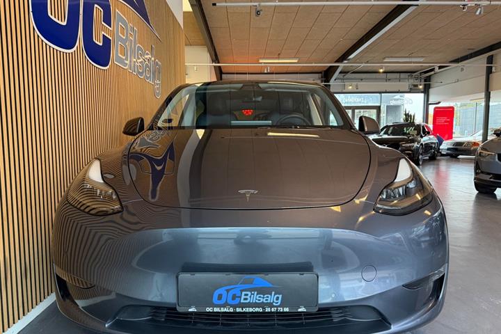 undefined Tesla Model Y fra 2021