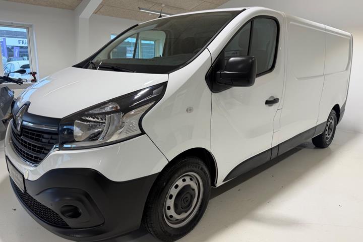 Hvid Renault Trafic T29 fra 2019