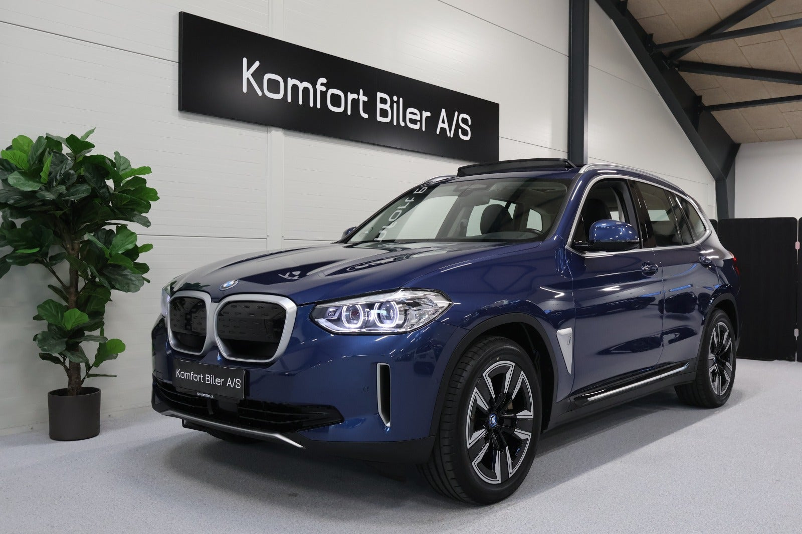 BMW iX3 Charged