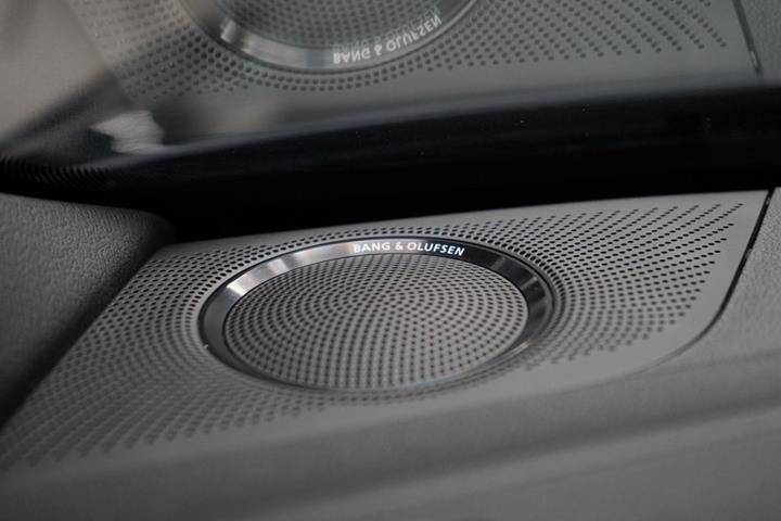 Blå Audi S5 fra 2011
