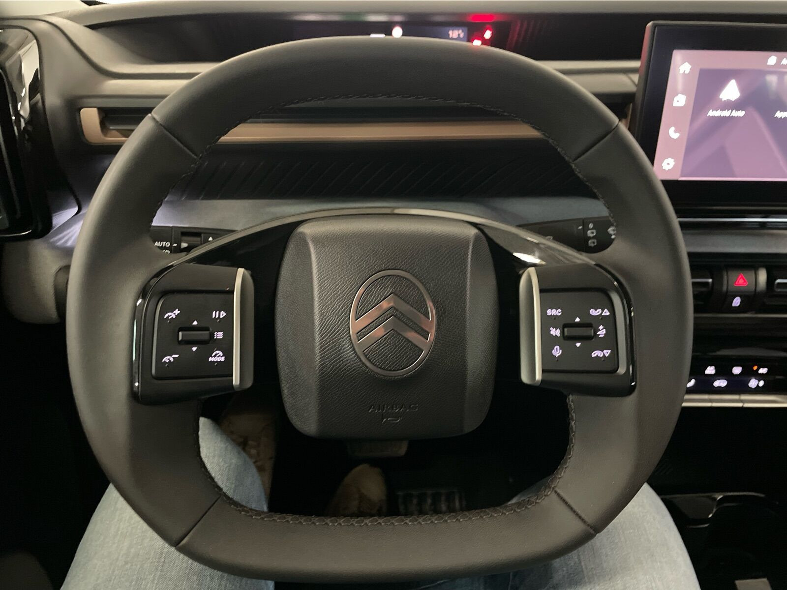 Grå Citroën e-C3 Aircross fra 2025