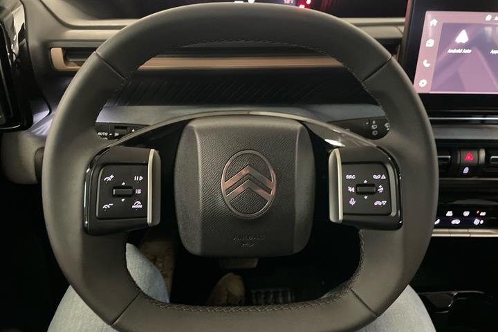 Grå Citroën e-C3 Aircross fra 2025