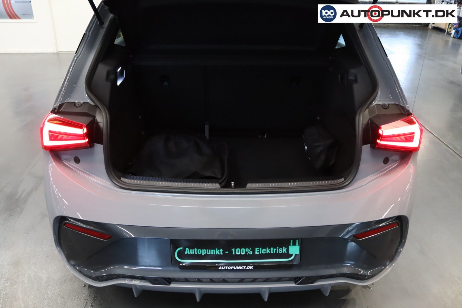 Grå Cupra Born fra 2024