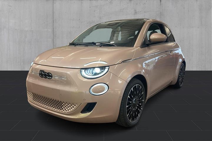 Grå Fiat 500e fra 2023