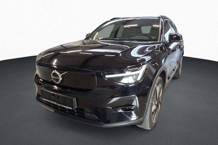 Sort Volvo XC40 fra 2024