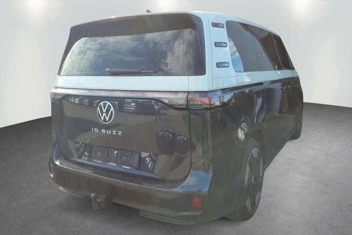 Blå VW ID.Buzz fra 2024