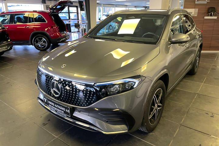 Grå Mercedes EQA250+ fra 2025