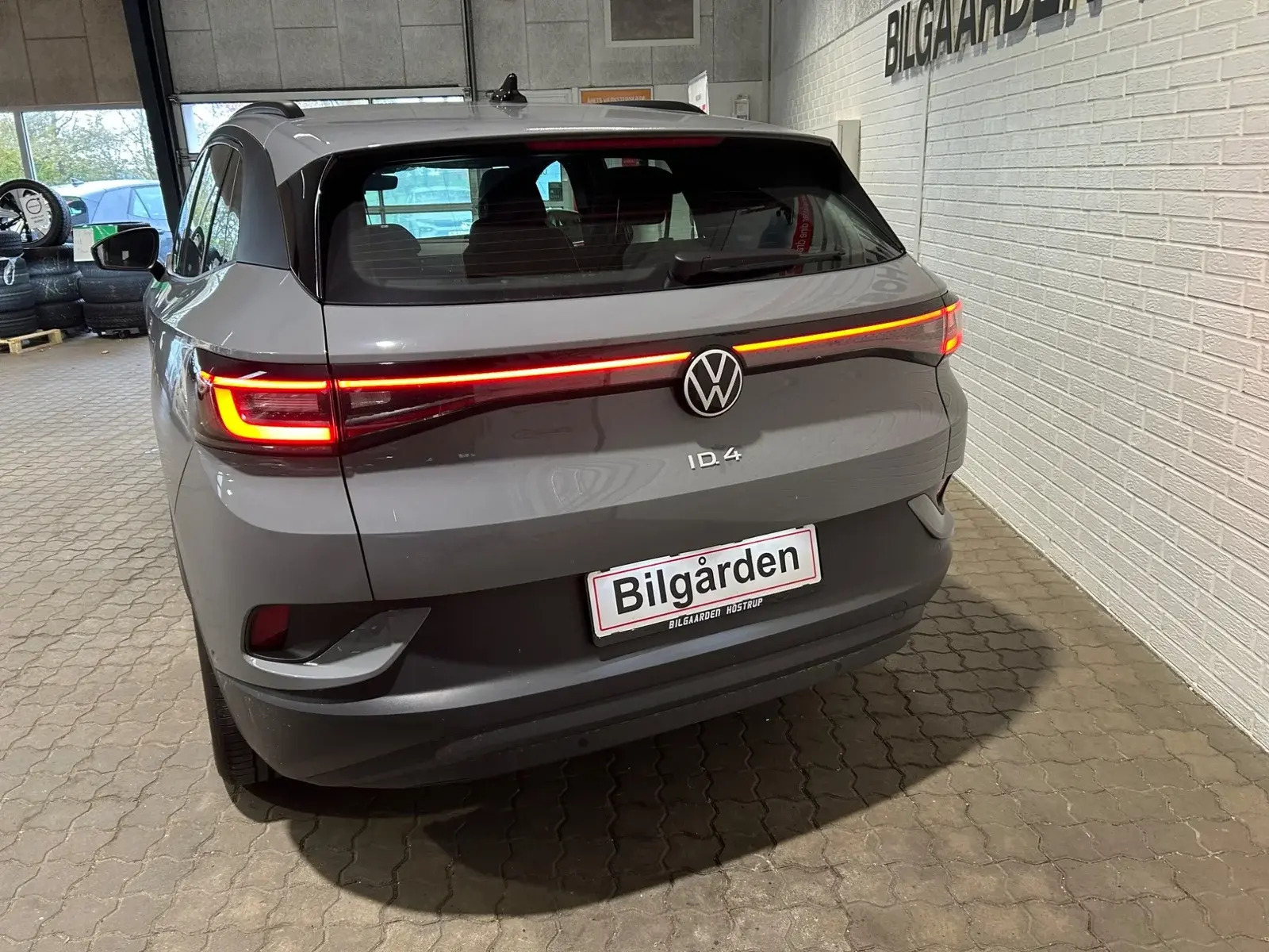 Grå VW ID.4 fra 2024