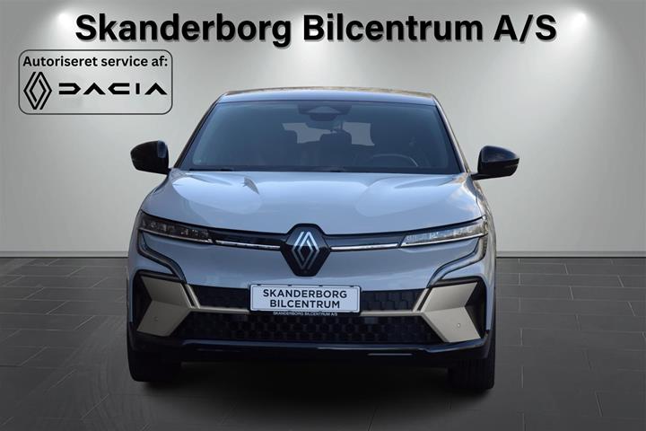 Grå Renault Mégane fra 2023
