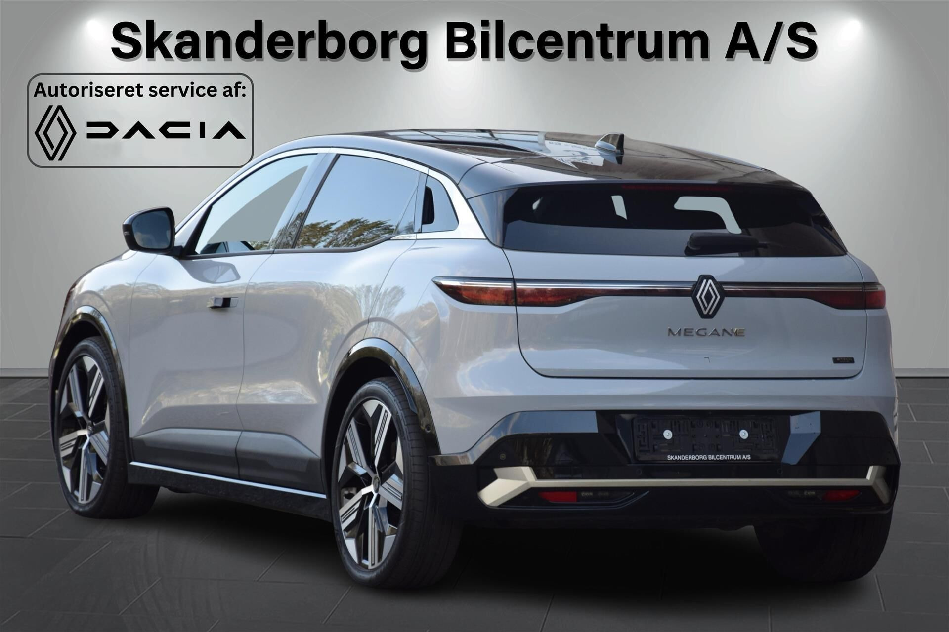 Grå Renault Mégane fra 2023