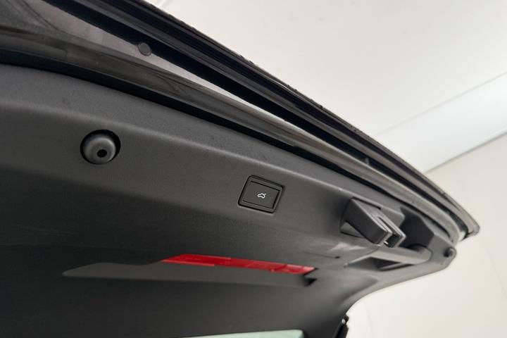 Sort VW ID.7 fra 2025