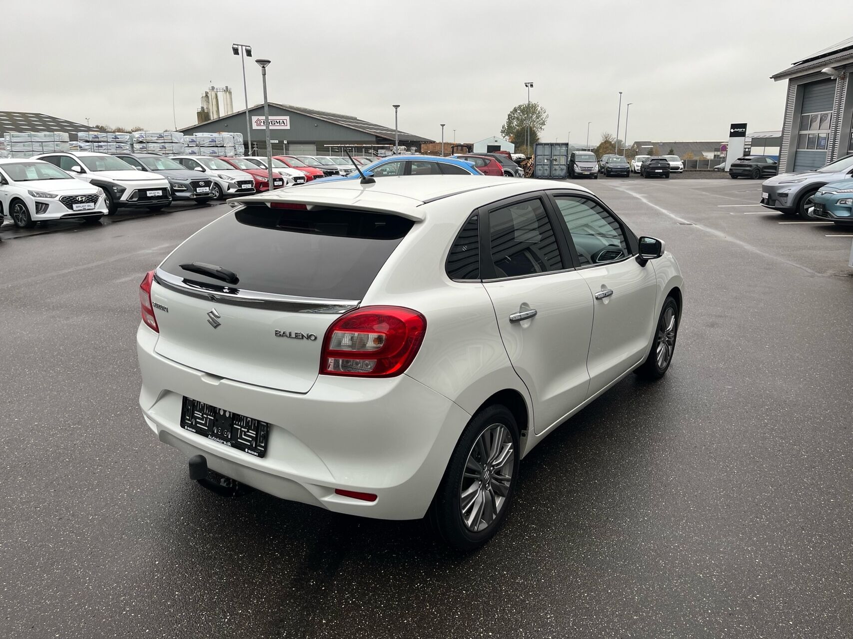 Hvid Suzuki Baleno fra 2018