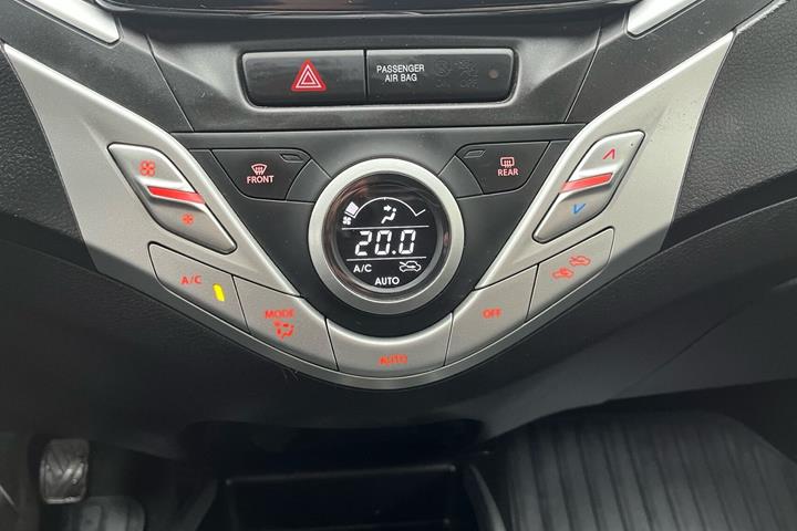 Hvid Suzuki Baleno fra 2018