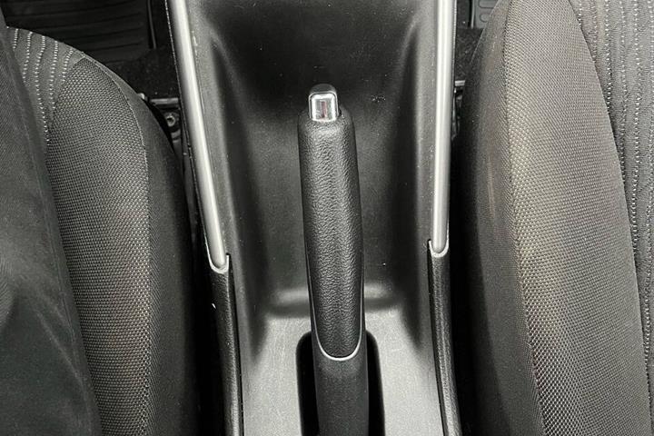 Hvid Suzuki Baleno fra 2018