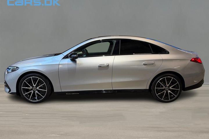 Grå Mercedes CLA250+ fra 2026