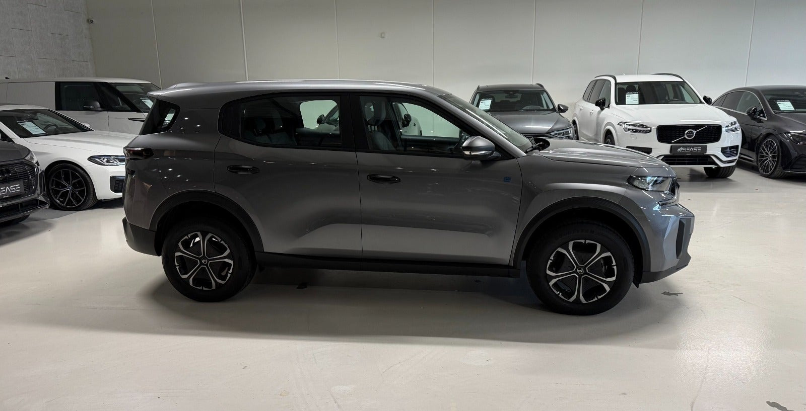 Grå Citroën e-C3 Aircross fra 2025