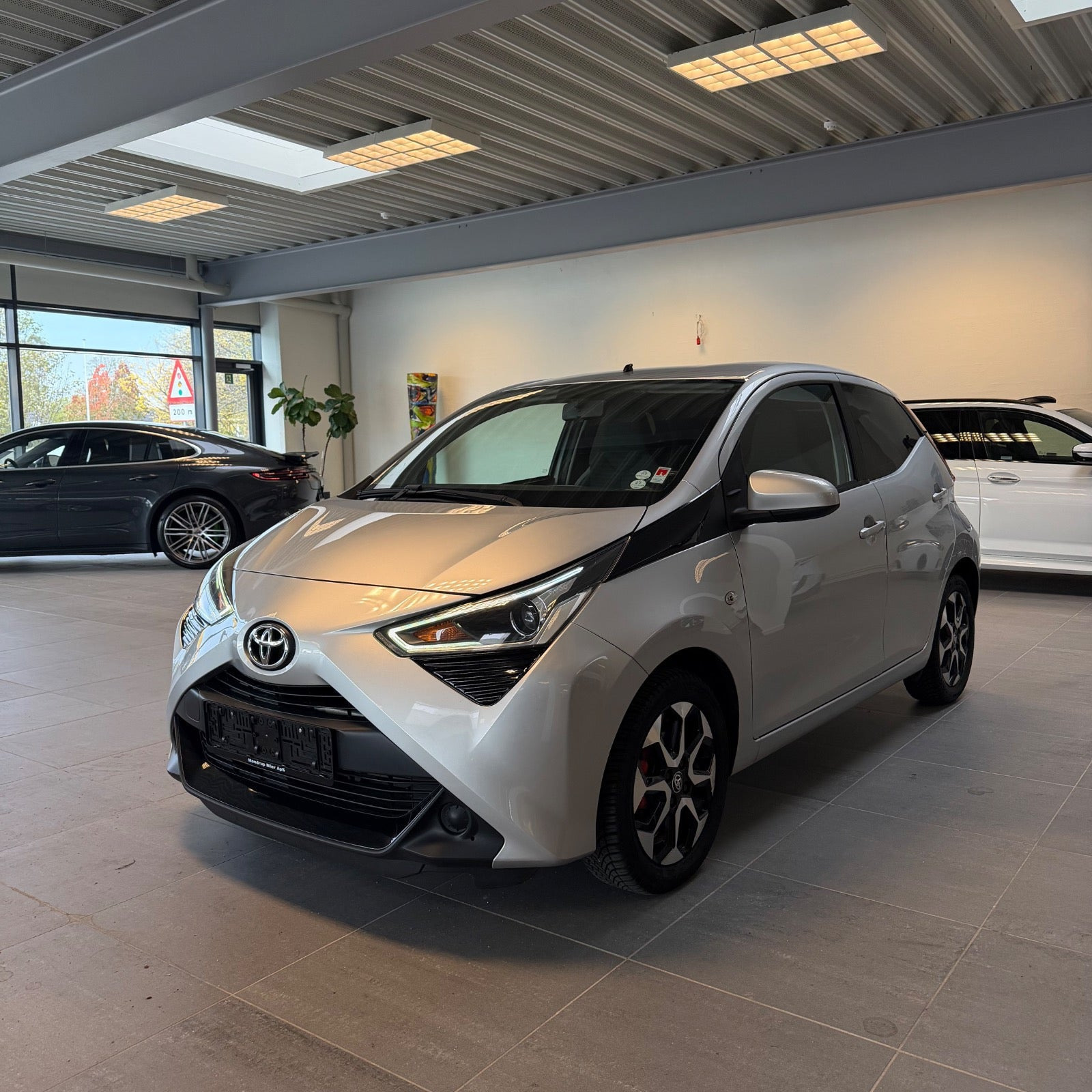 Toyota Aygo 1,0 VVT-i x-plore
