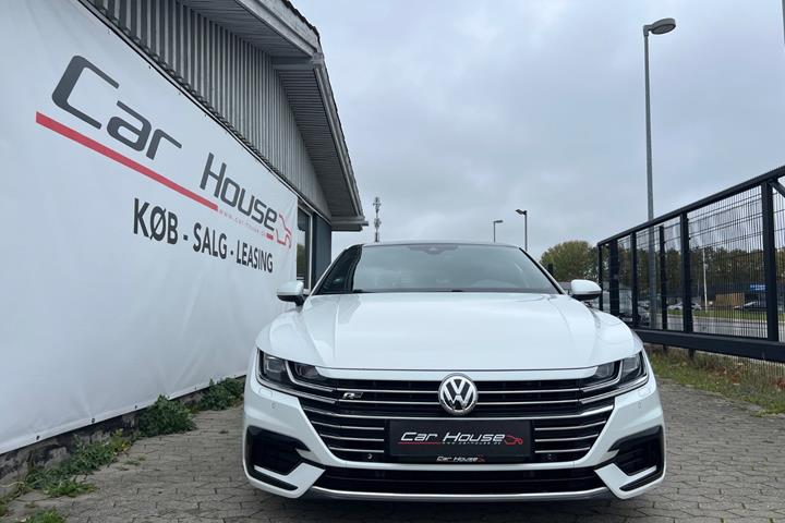 Hvid VW Arteon fra 2018