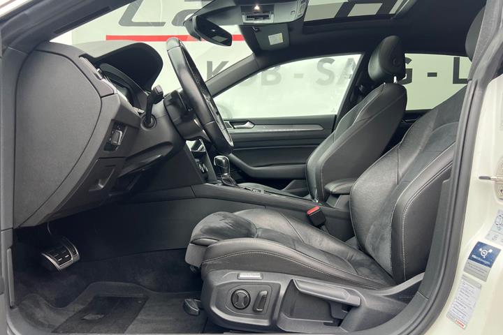 Hvid VW Arteon fra 2018