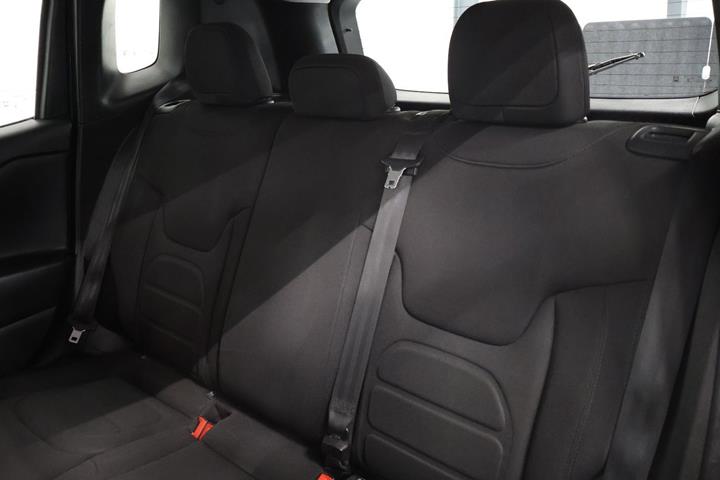 Grå Jeep Renegade fra 2016