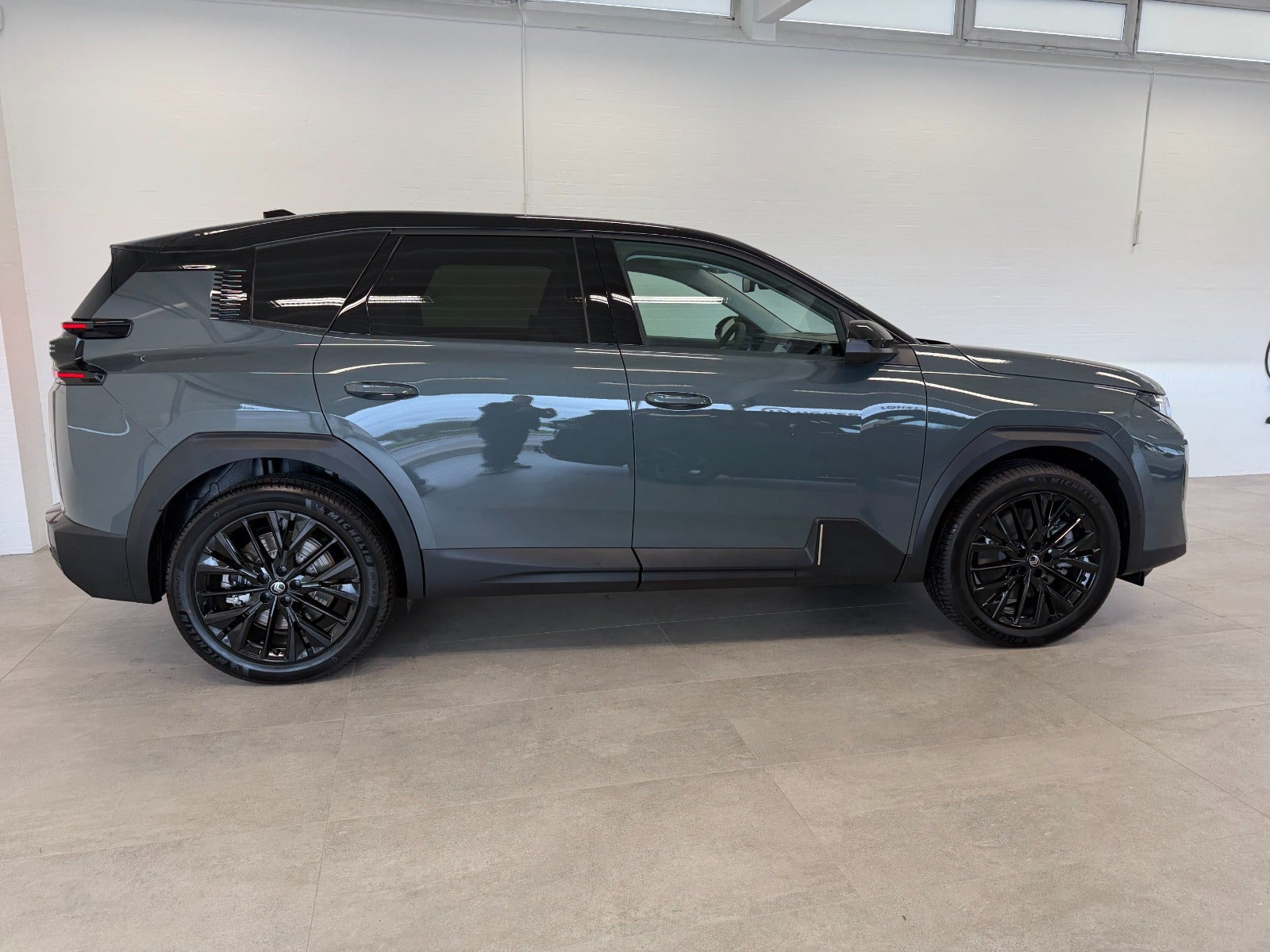 Grøn Citroën ë-C5 Aircross fra 2026