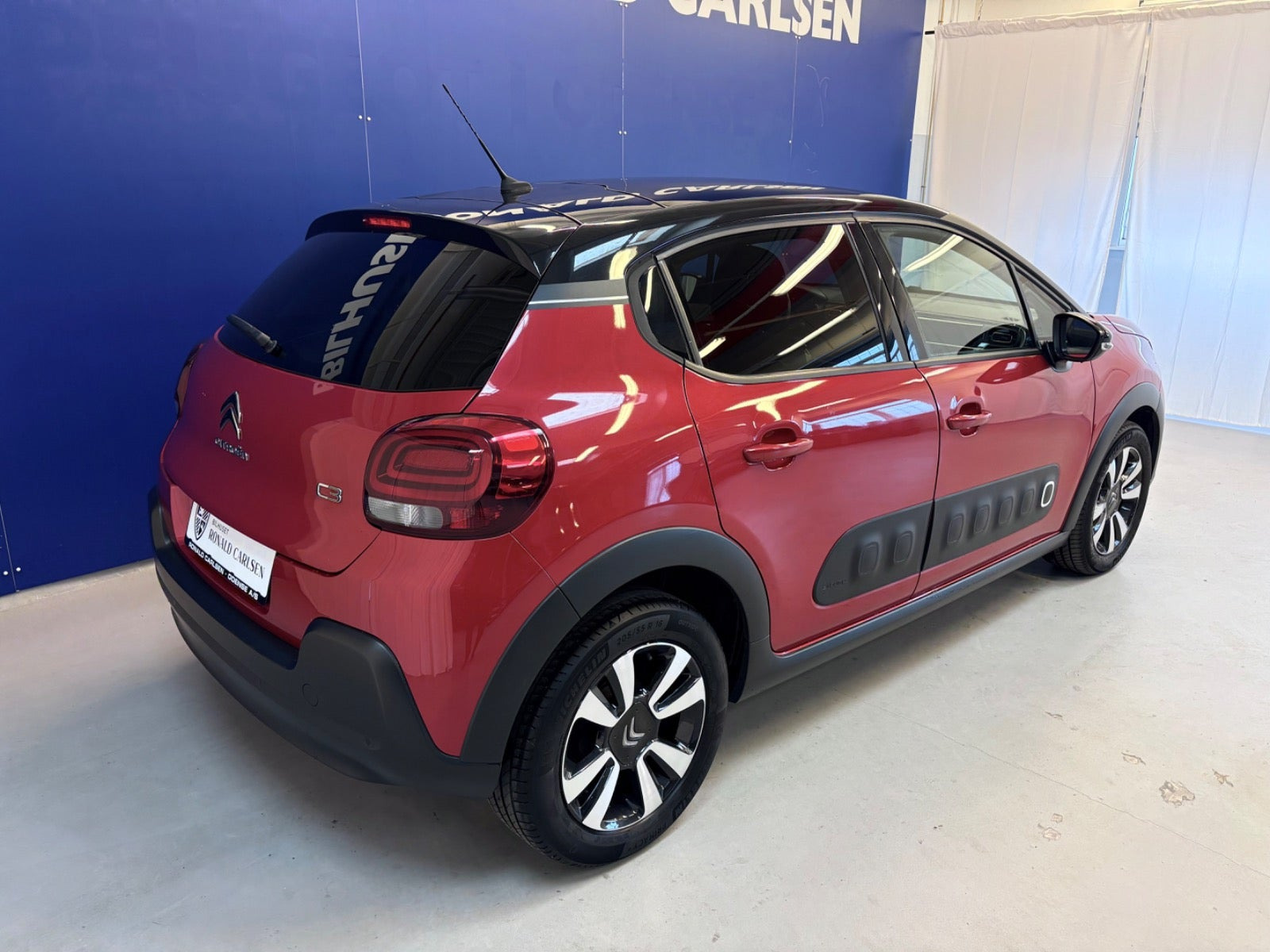 Rød Citroën C3 fra 2020