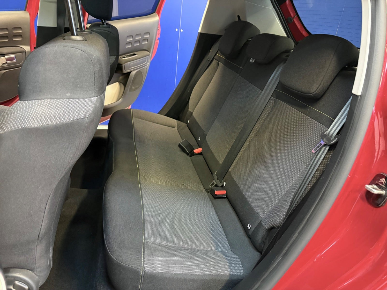 Rød Citroën C3 fra 2020