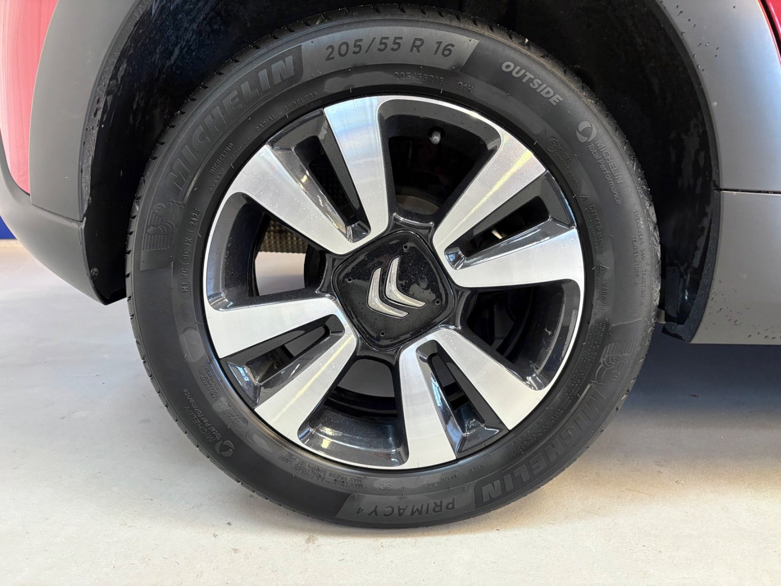 Rød Citroën C3 fra 2020