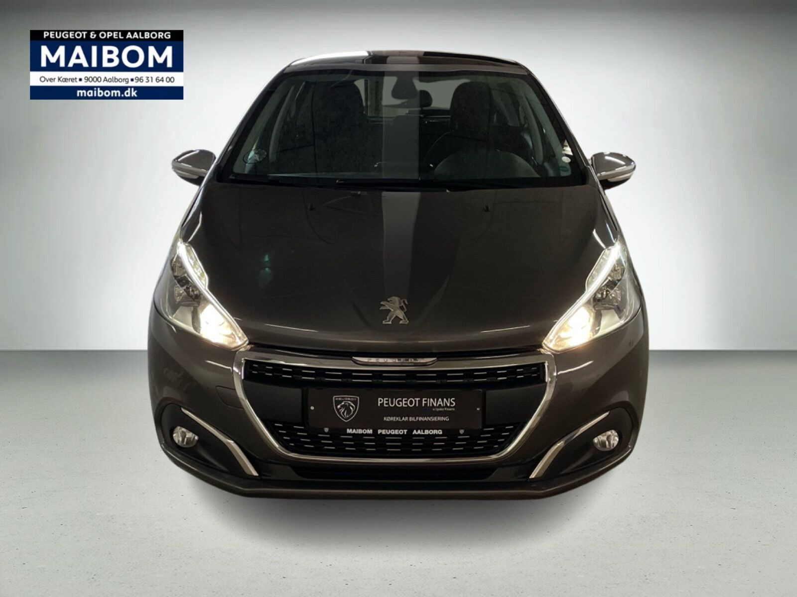 Sort Peugeot 208 fra 2018