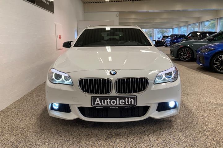 Hvid BMW 530d fra 2013