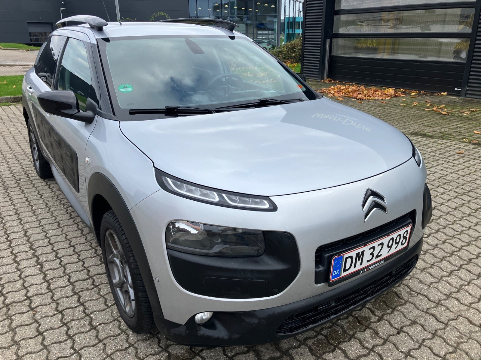 Citroën C4 Cactus 1,6 BlueHDi 100 Shine ETG6