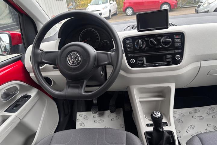 Rød VW UP! fra 2013
