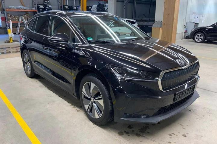Sort Skoda Enyaq fra 2024