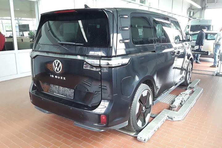 Sort VW ID.Buzz fra 2025