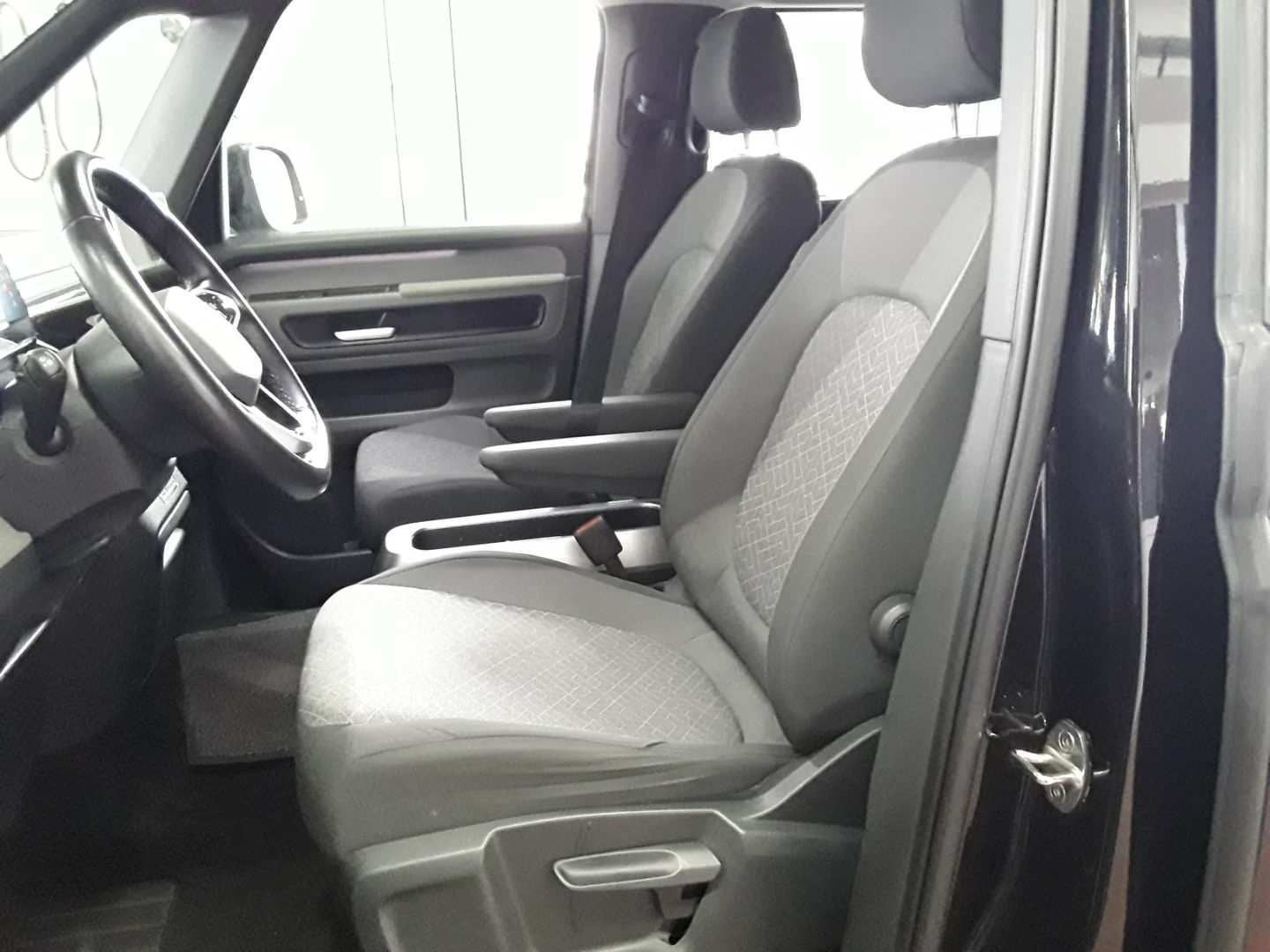 Sort VW ID.Buzz fra 2025