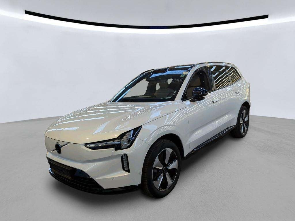 Hvid Volvo EX90 fra 2025