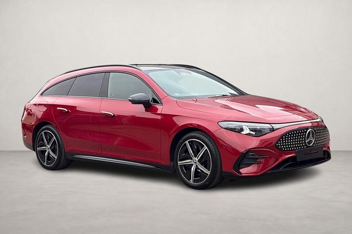 Rød Mercedes CLA250+ fra 2026