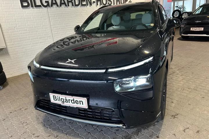 Sort Xpeng G9 fra 2026