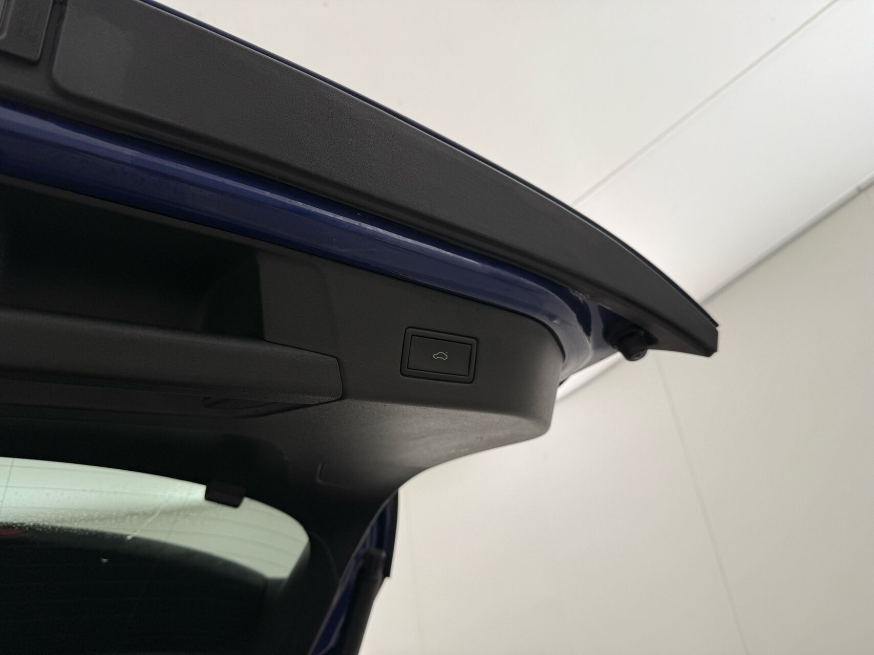 Blå VW ID.4 fra 2022