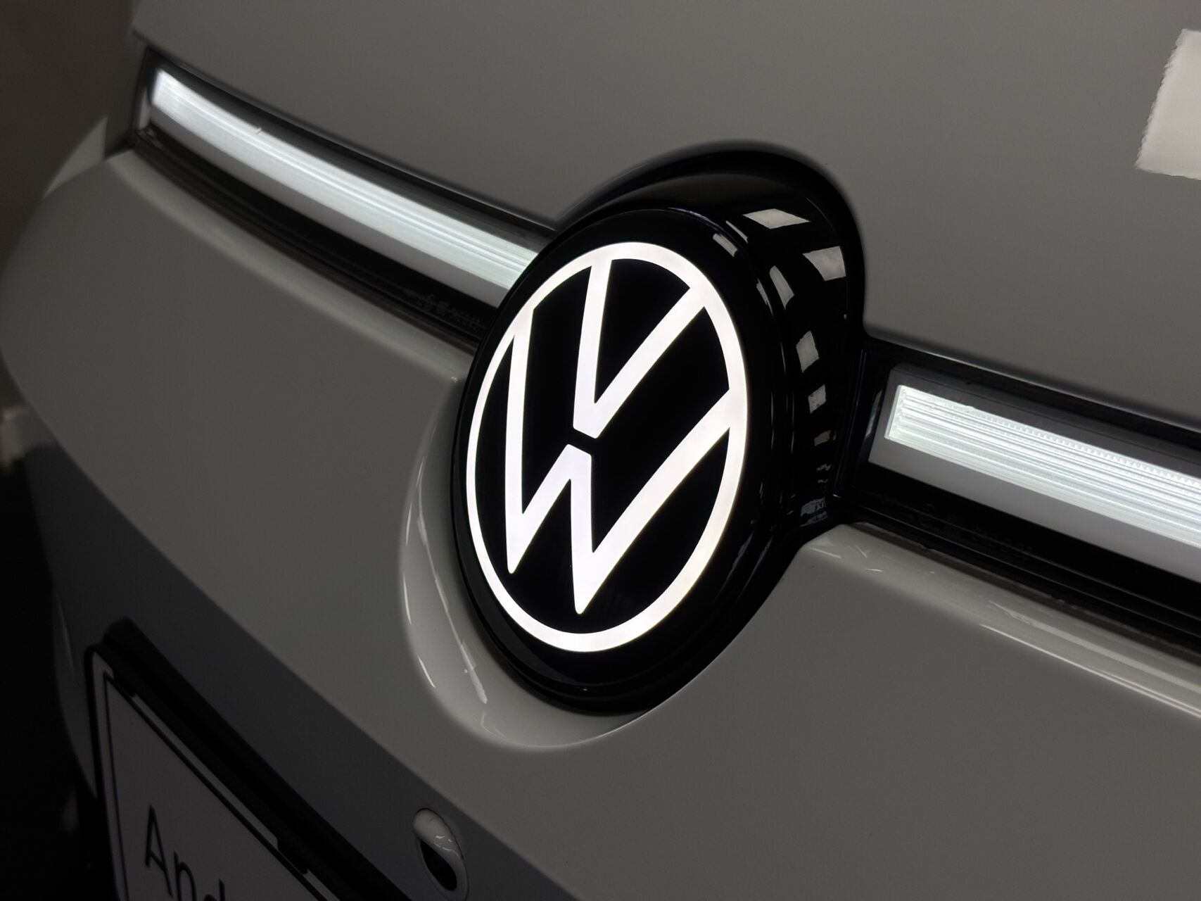 Hvid VW ID.7 fra 2026